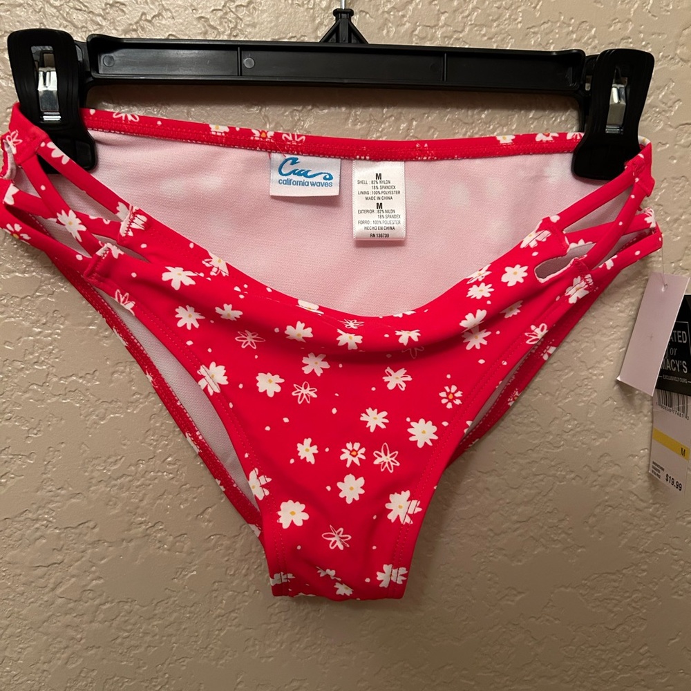 California Waves Red Floral Bikini Bottoms with Side Straps, NWT Size Med